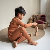 Minimalisma - Bezszwowe legginsy niemowlęce z jedwabiu i bawełny, Rooibos