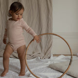 Minimalisma - Bezszwowe body niemowlęce z jedwabiu i bawełny, Sweet Rose