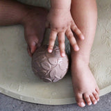 Natruba - Kauczukowe kulki sensoryczne z dzwoneczkiem beżowe