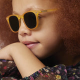IZIPIZI - Okulary przeciwsłoneczne #E Yellow Honey