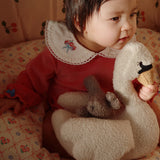 Konges Slojd - Wełniana przytulanka z pozytywką Activity Music Swan