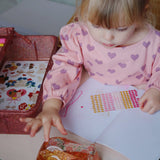 Konges Slojd - Kreatywna skrzynka artystyczna, idealny prezent dla małego twórcy