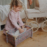 Konges Slojd - Składane łóżeczko dla lalek