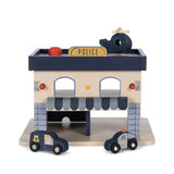 Konges Slojd - Drewniany komisariat policji