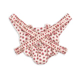 Konges Slojd - Nosidełko dla lalek z falbanką, rosie rose