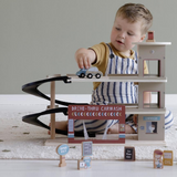 Little Dutch - Garaż wielopoziomowy