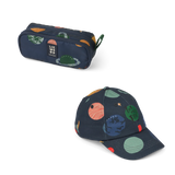 Zestaw Liewood Universe/Classic Navy - Piórnik + Czapka z daszkiem