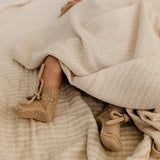 HVID - Buciki z wełny merino Booties, sand
