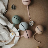 Mushie - Etui na smoczek Kula Ball, Natural Pale Taupe