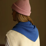 HVID - Trójkątna chusta / szal Josephina z wełny merino, cobalt blue