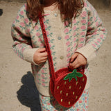 Konges Slojd - Dziecięca torebka na ramię w kształcie truskawki Tut Strawberry