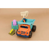 B. Toys - Ciężarówka z akcesoriami do piasku