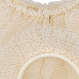 Konges Slojd – Delikatny, tiulowy strój z pelerynką i opaską Alette